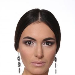 Make up artist Lidia Ajmiakova
